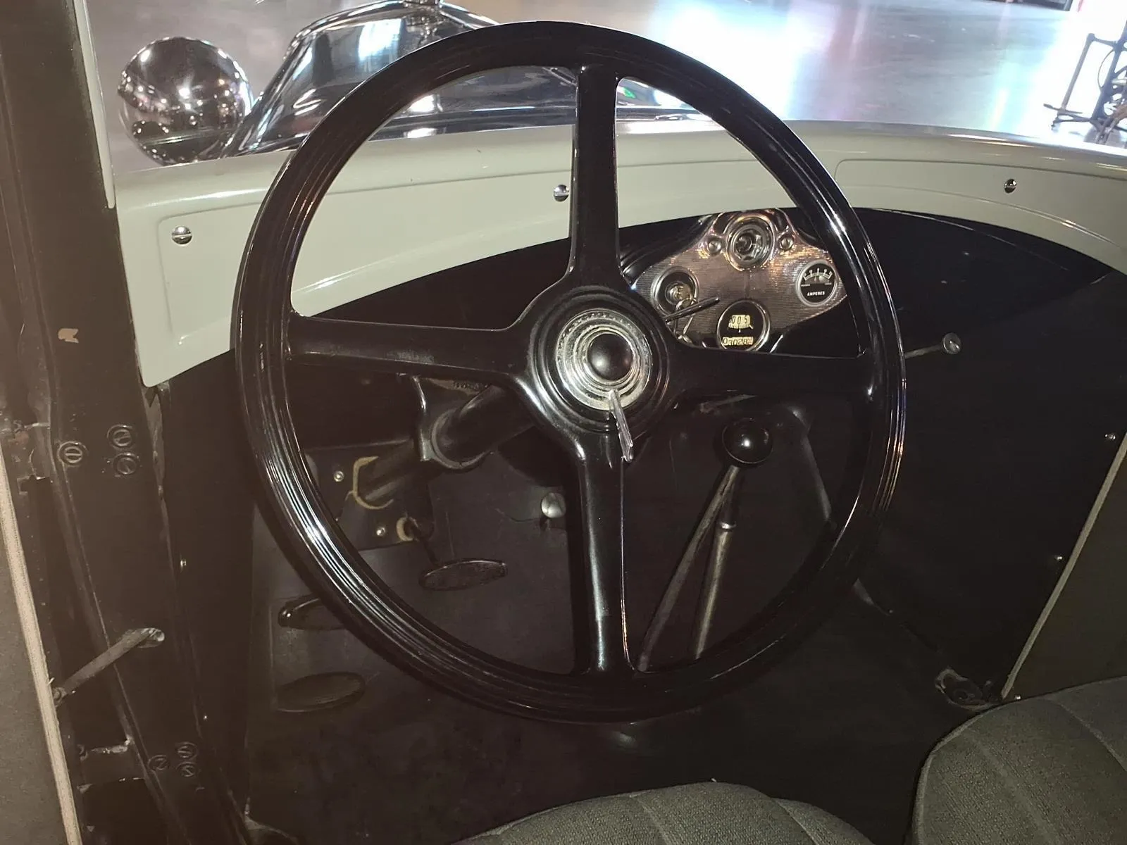 Ford Model A photo 16