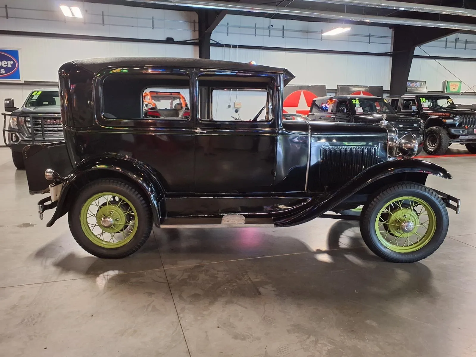 Ford Model A photo 7
