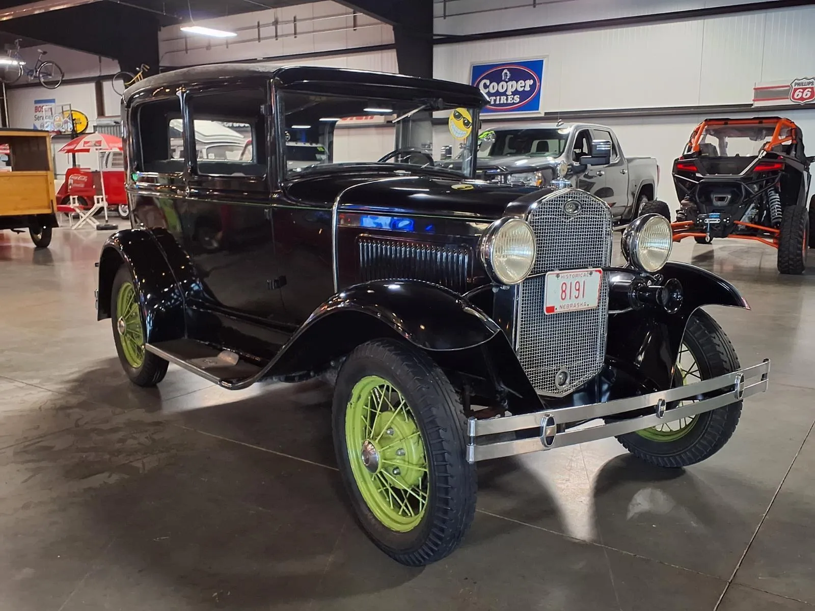 Ford Model A photo 8