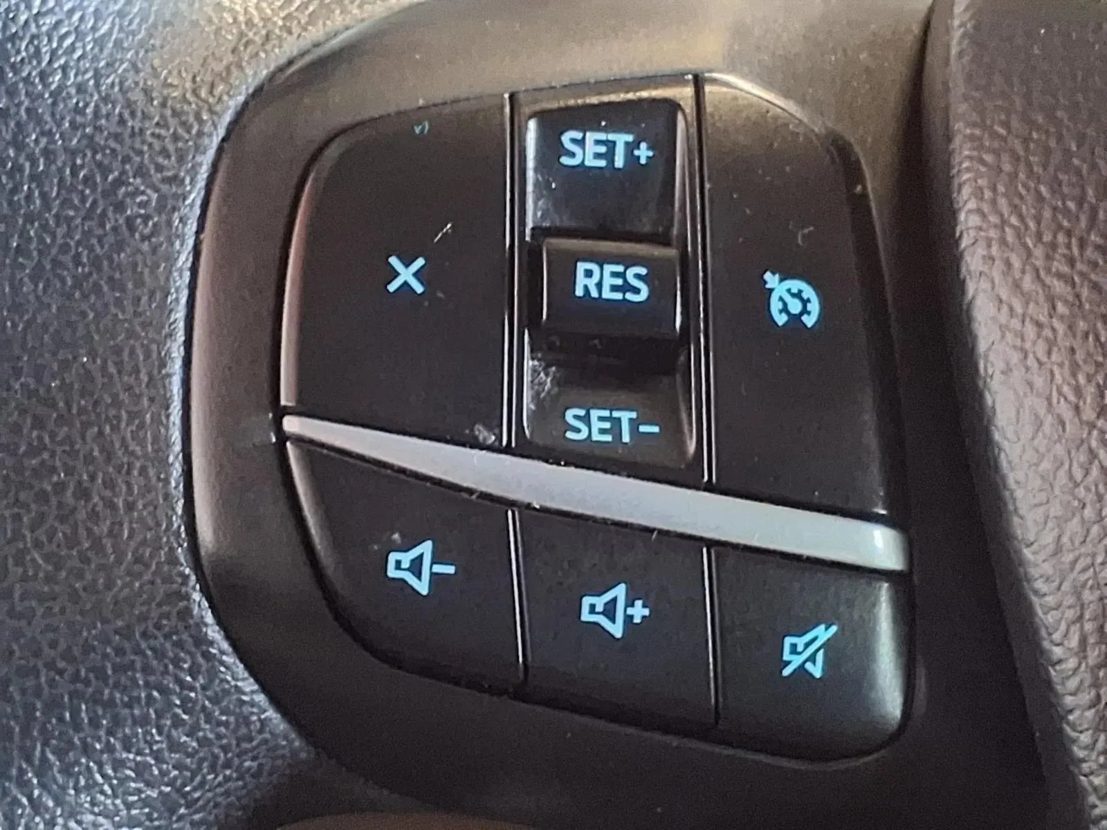 Ford Escape photo 27