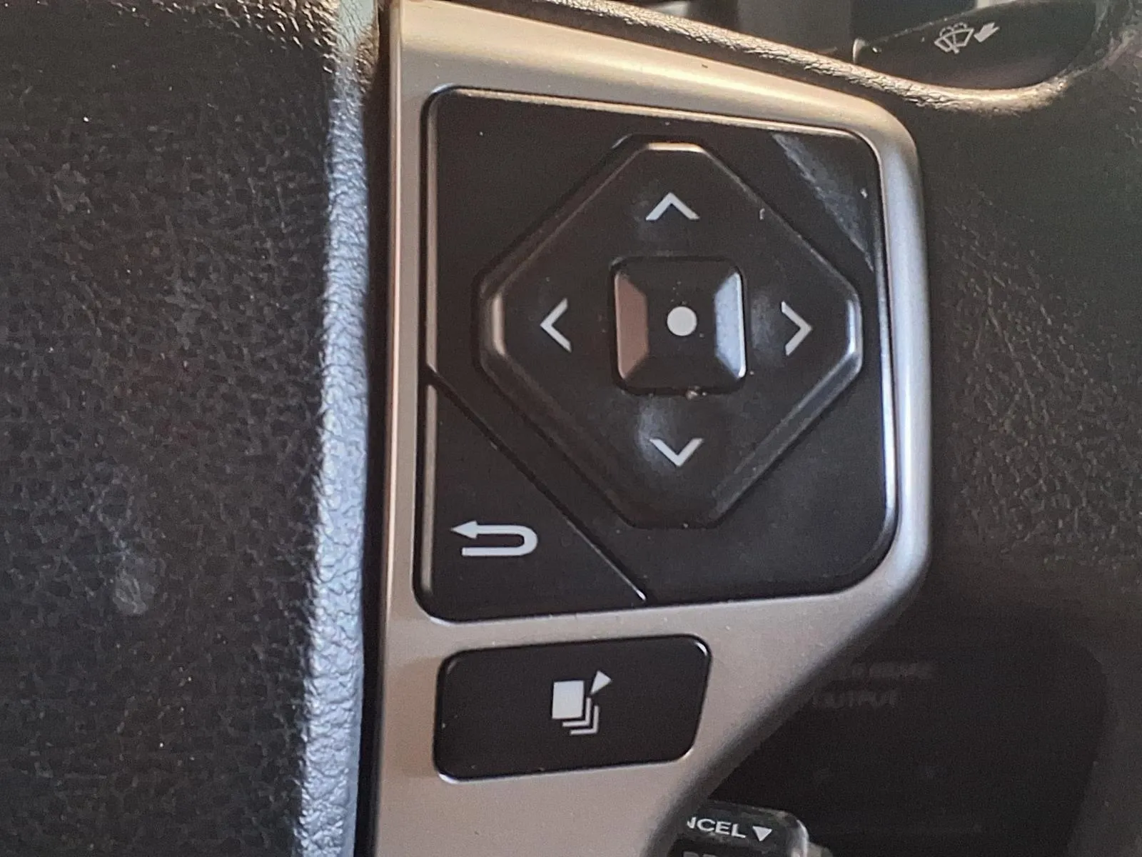 Toyota Tundra photo 22