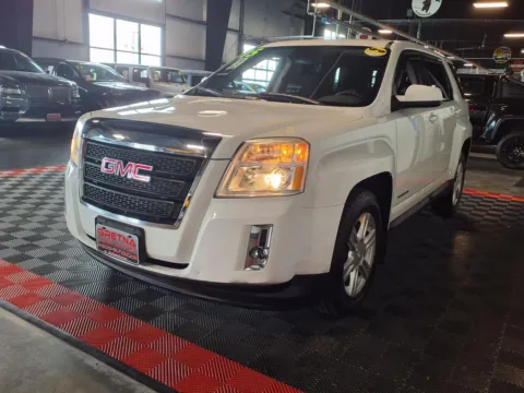 More photos of 2015 GMC Terrain SLE at Gretna Auto Outlet, NE