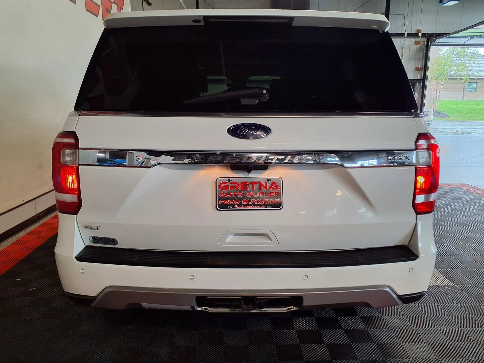 Ford Expedition MAX photo 6