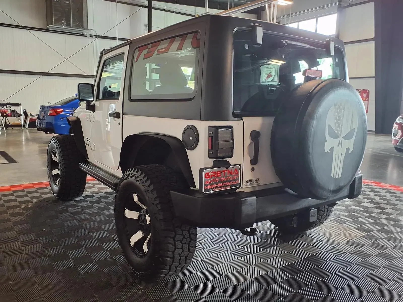 Jeep Wrangler photo 5