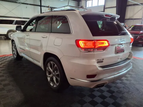 More photos of 2021 Jeep Grand Cherokee Summit at Gretna Auto Outlet, NE