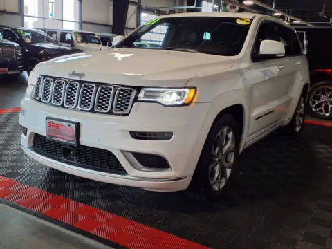 More photos of 2021 Jeep Grand Cherokee Summit at Gretna Auto Outlet, NE