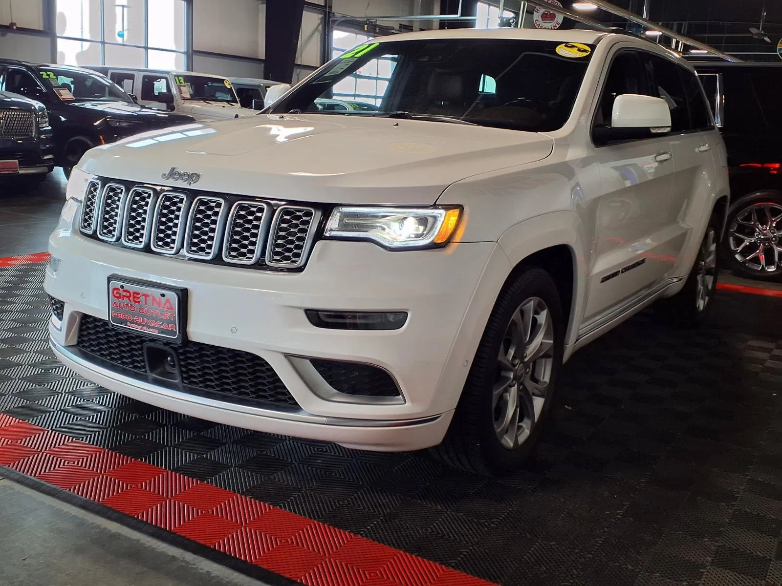Jeep Grand Cherokee photo 4