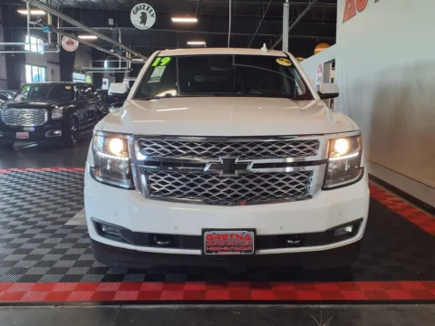 Another view of 2019 Chevrolet Suburban LT for sale in Gretna, NE at Gretna Auto Outlet