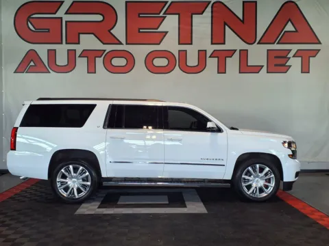 White 2019 Chevrolet Suburban LT for sale in Gretna, NE
