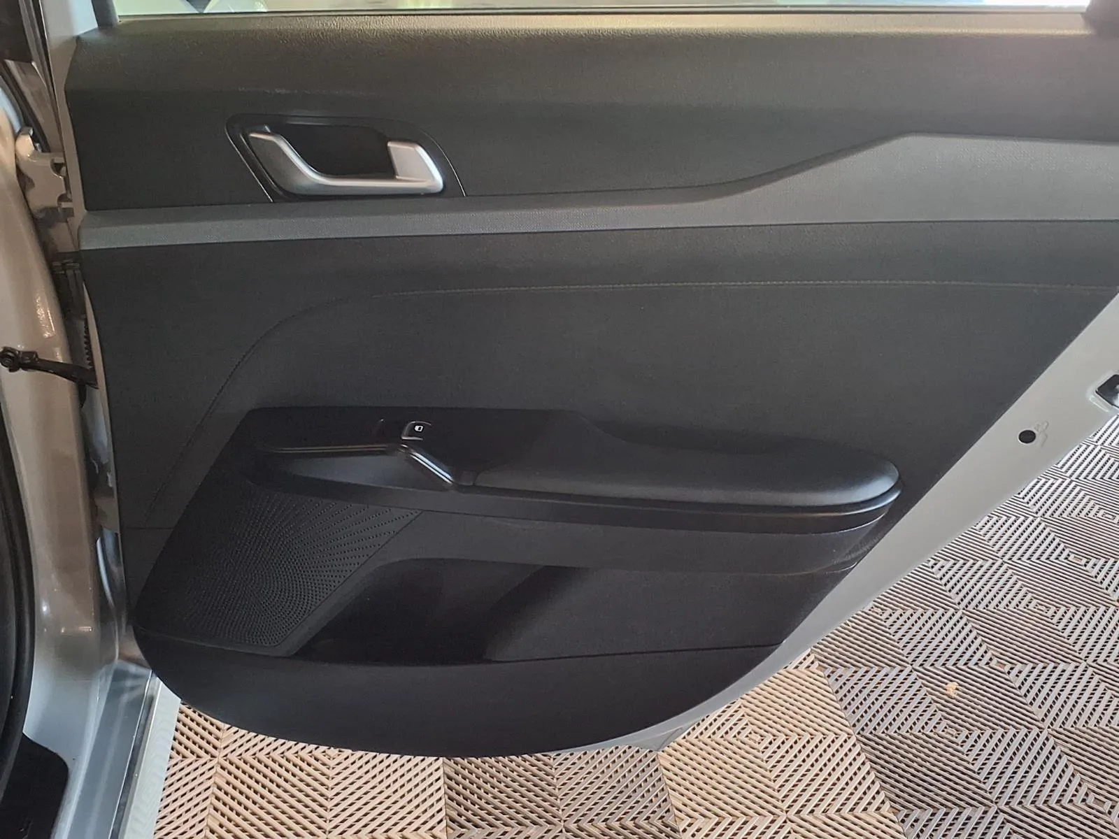 Kia K5 photo 8