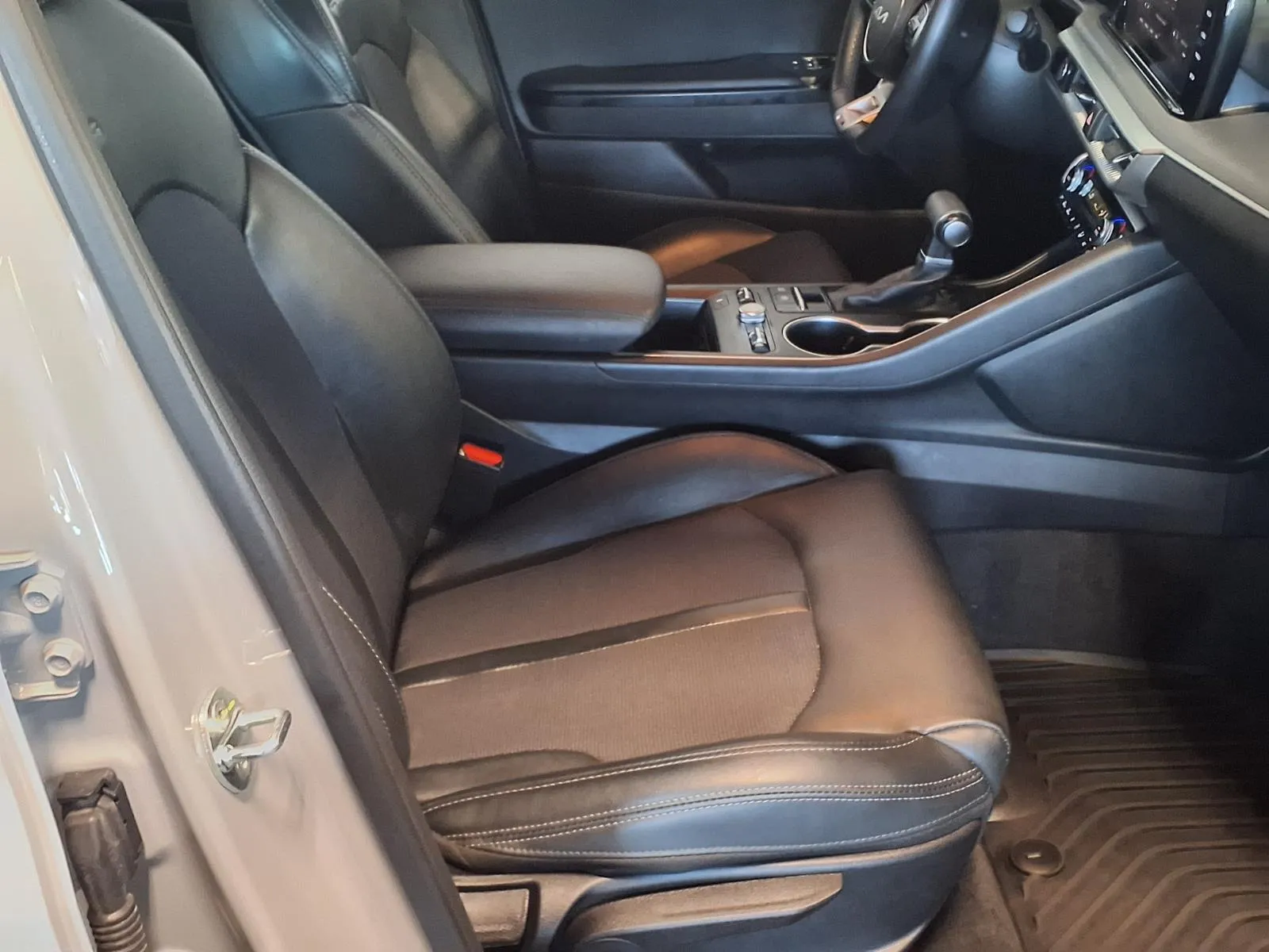 Kia K5 photo 11