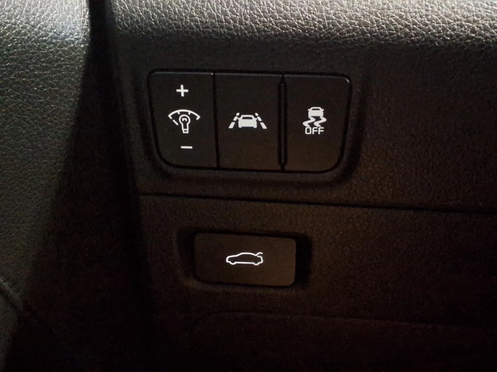 Kia K5 photo 27