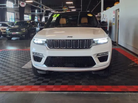 Another view of 2023 Jeep Grand Cherokee Summit for sale in Gretna, NE at Gretna Auto Outlet