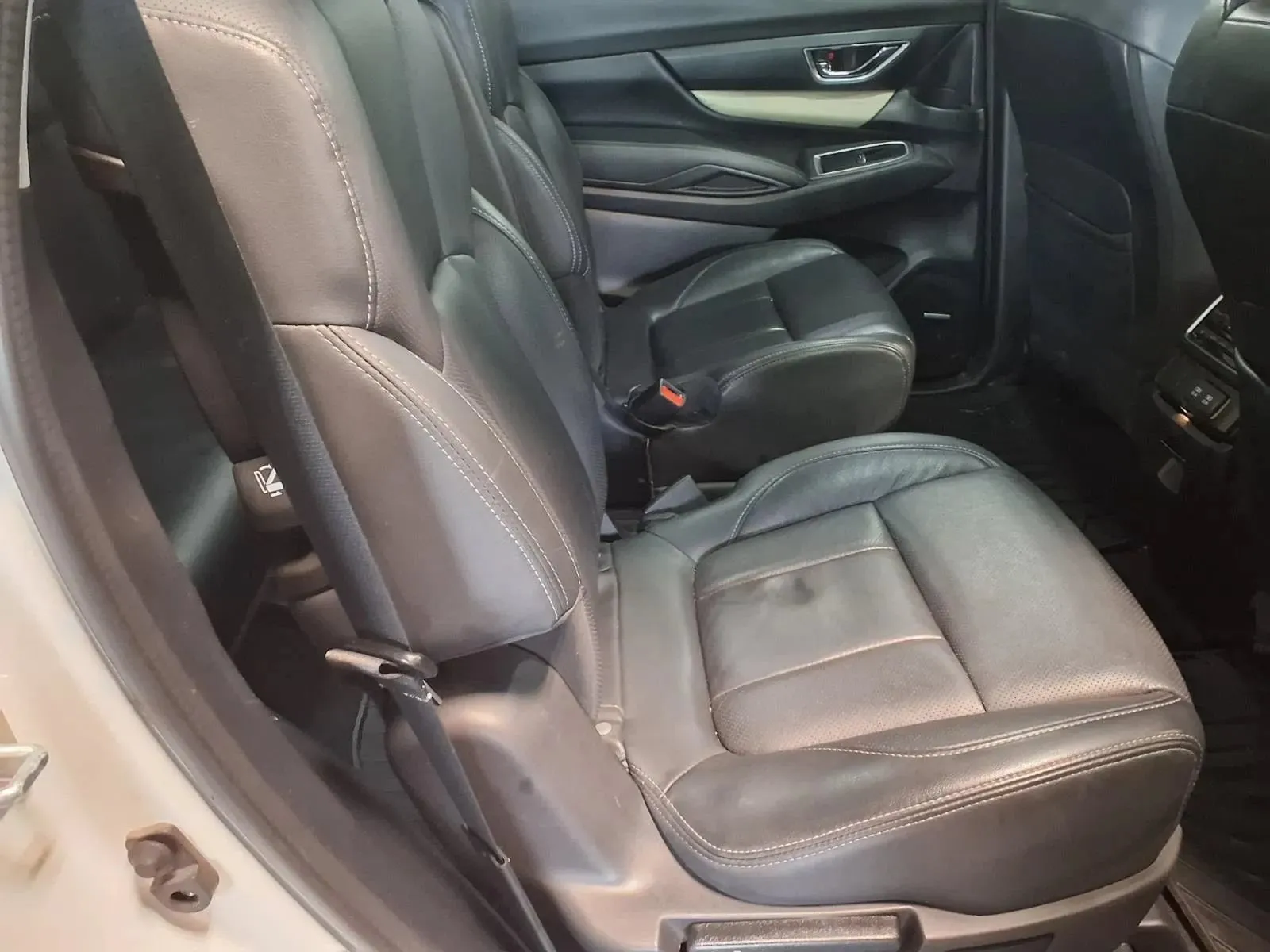 Subaru Ascent photo 11