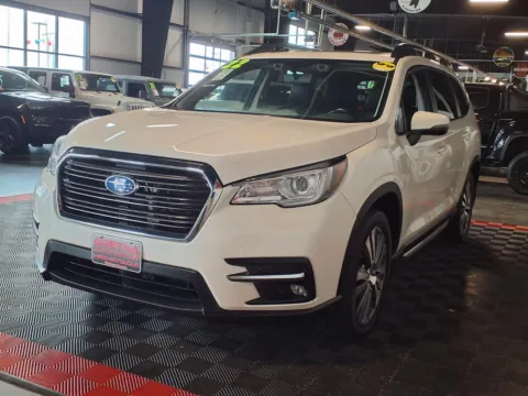 More photos of 2022 Subaru Ascent Limited 7-Passenger at Gretna Auto Outlet, NE
