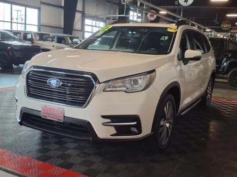 More photos of 2022 Subaru Ascent Limited at Gretna Auto Outlet, NE