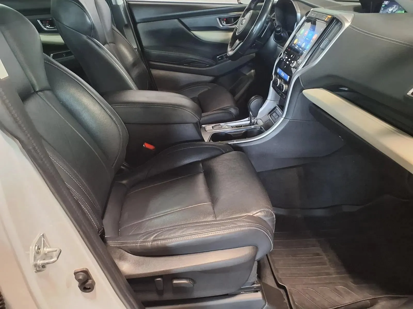 Subaru Ascent photo 13