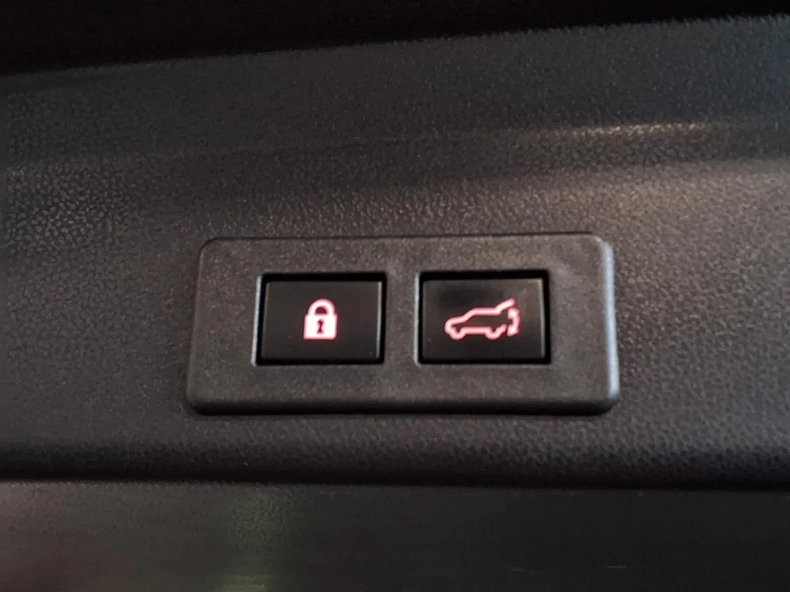 Subaru Ascent photo 8
