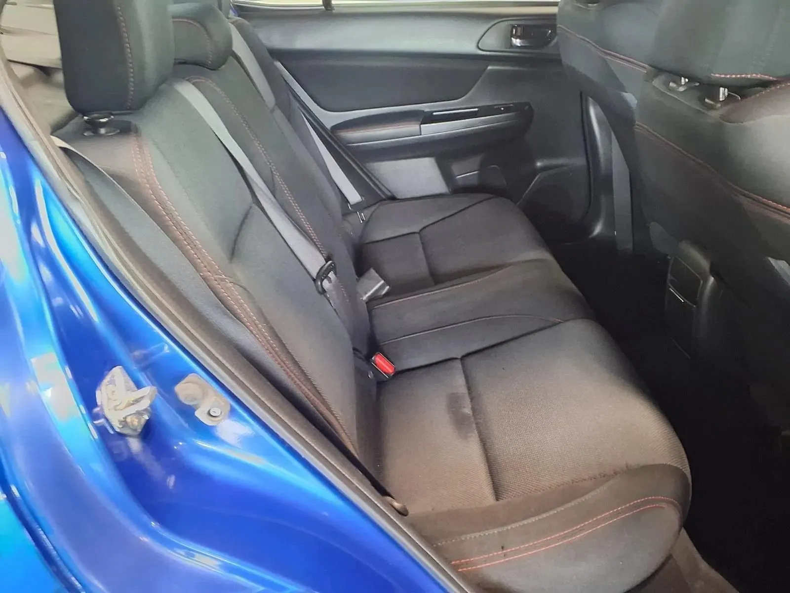 Subaru WRX photo 9