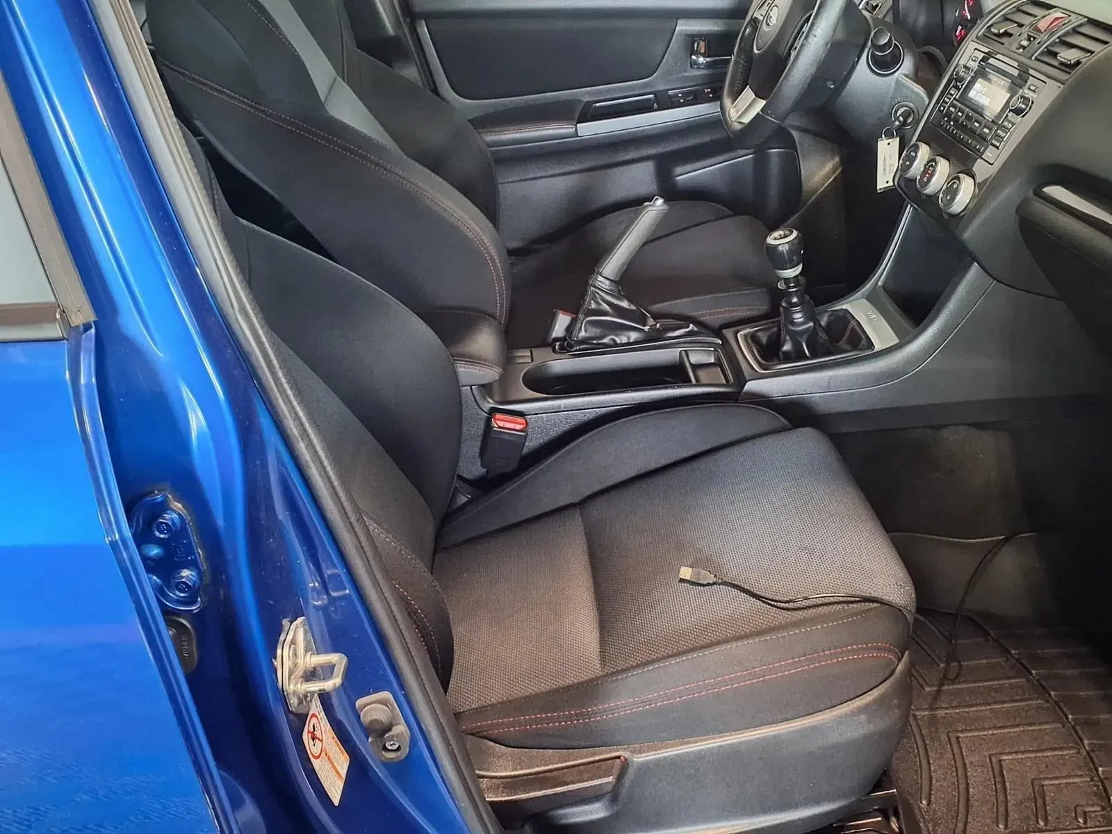 Subaru WRX photo 11