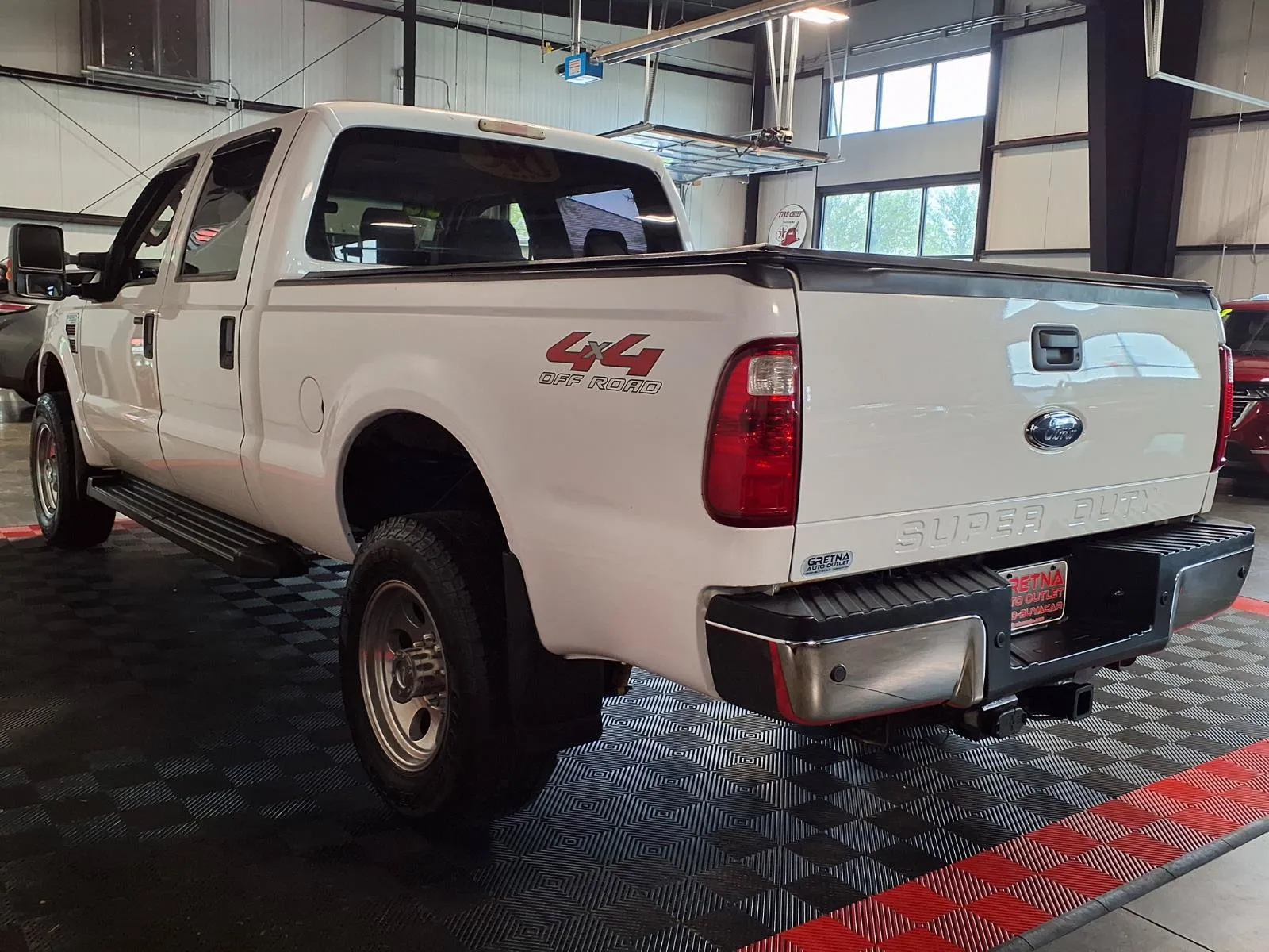 Ford F-350 photo 5
