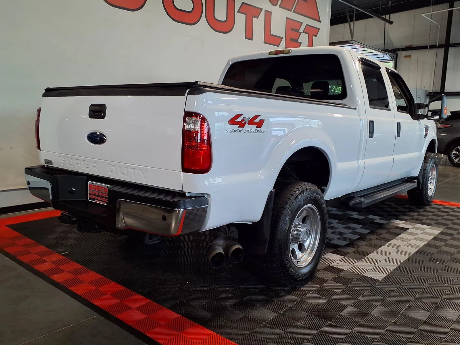 Ford F-350 photo 7