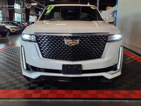 Another view of 2023 Cadillac Escalade ESV 4WD Premium Luxury for sale in Gretna, NE at Gretna Auto Outlet