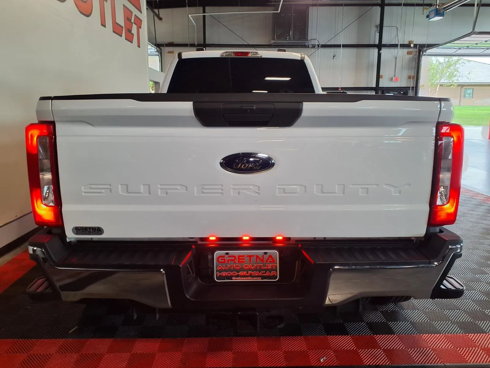 Ford F-450 photo 6