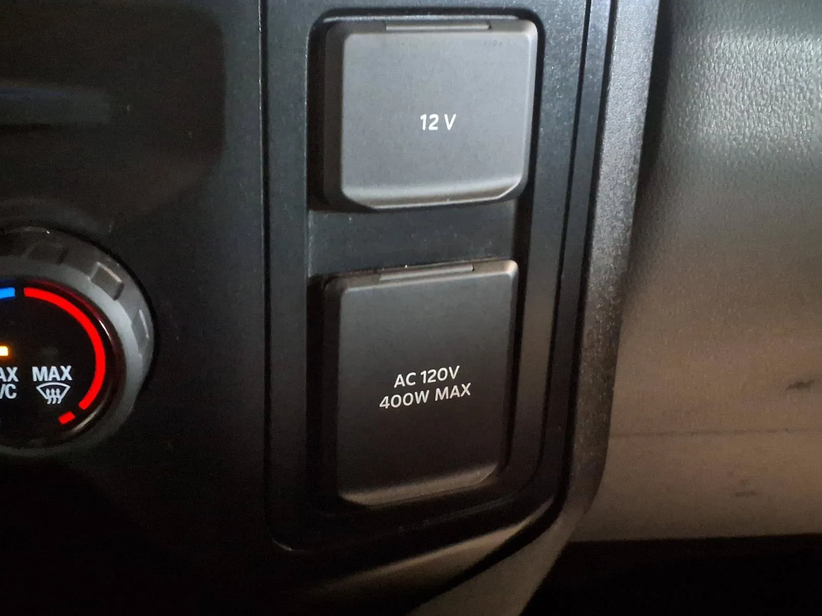 Ford F-450 photo 21