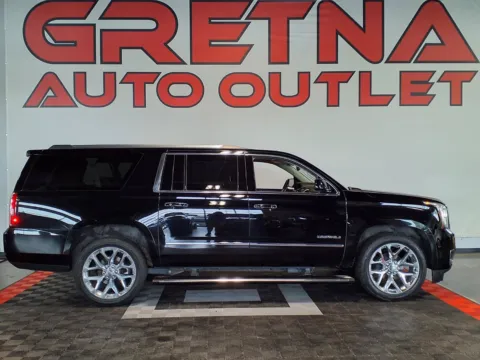 Black 2020 GMC Yukon XL Denali for sale in Gretna, NE