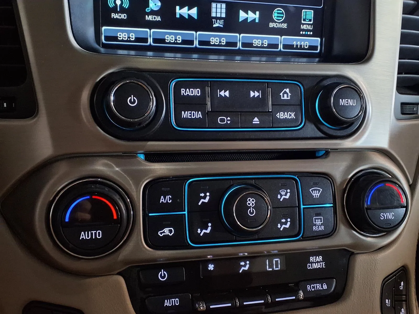 GMC Yukon XL photo 20