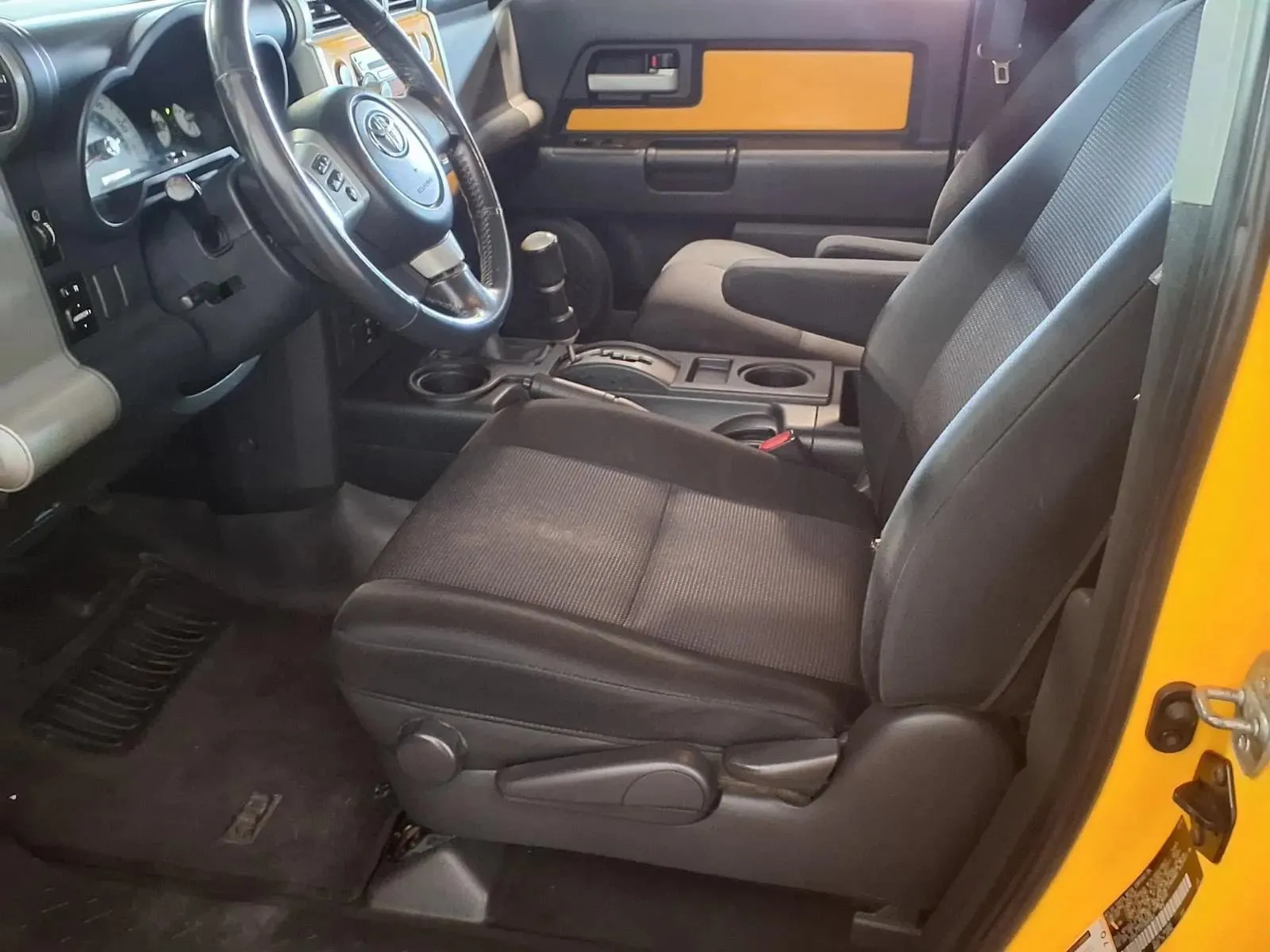 Toyota FJ Cruiser photo 16