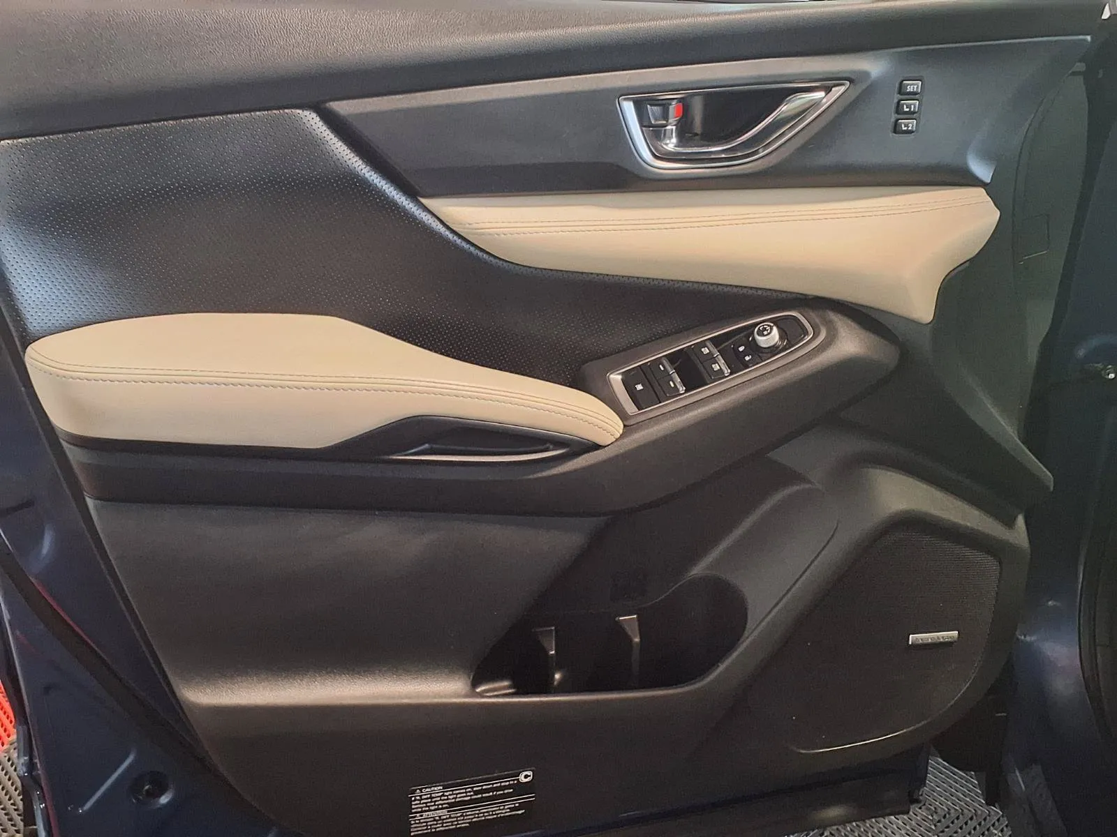 Subaru Ascent photo 17