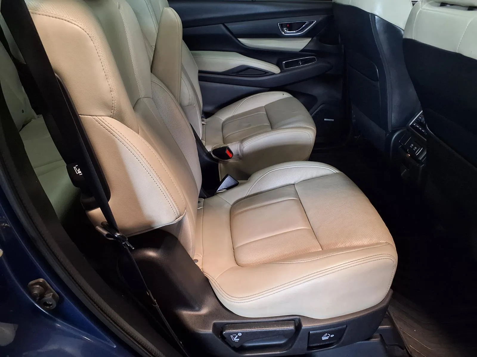 Subaru Ascent photo 11