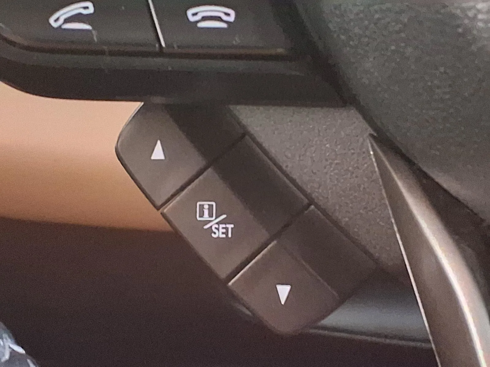 Subaru Ascent photo 32