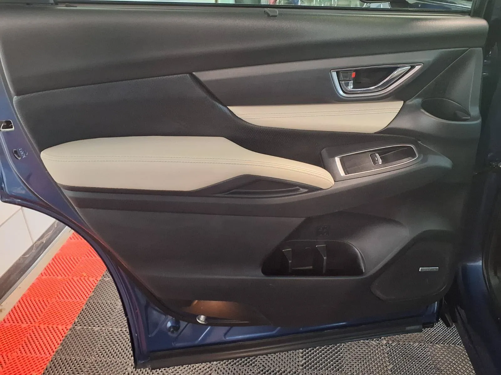 Subaru Ascent photo 14