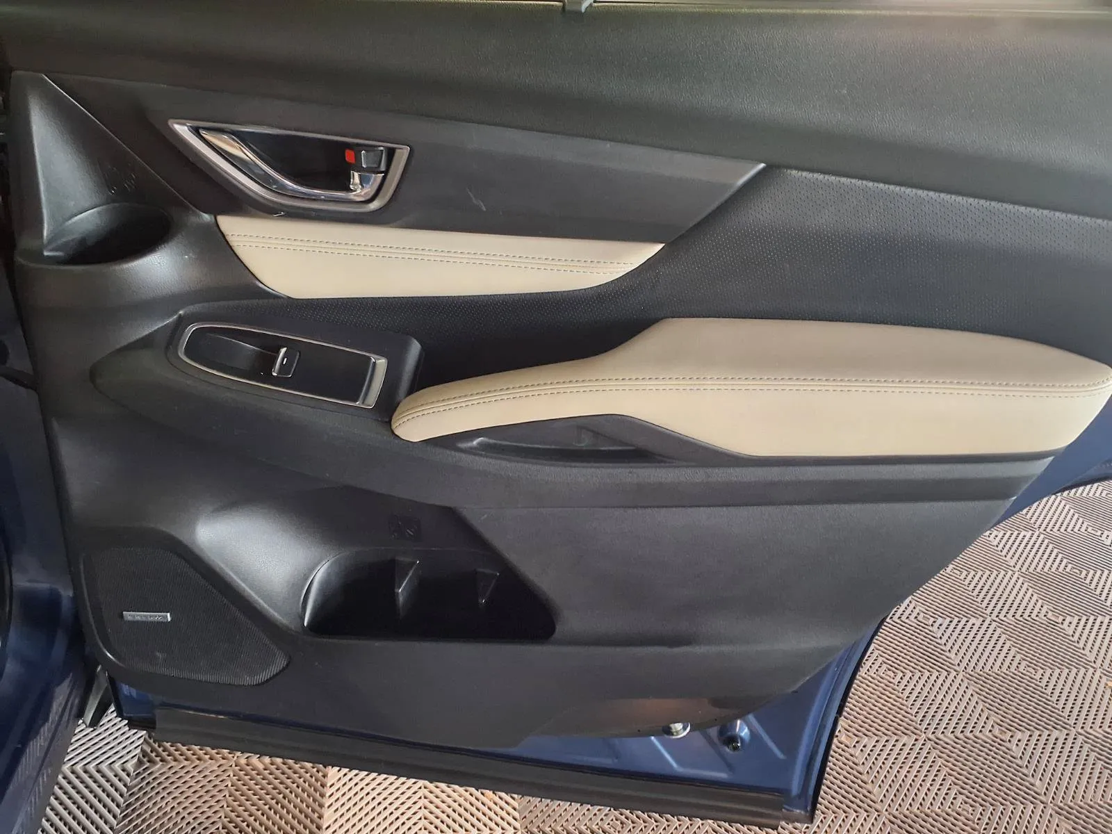 Subaru Ascent photo 10