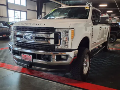 More photos of 2017 Ford Super Duty F-250 SRW XLT at Gretna Auto Outlet, NE