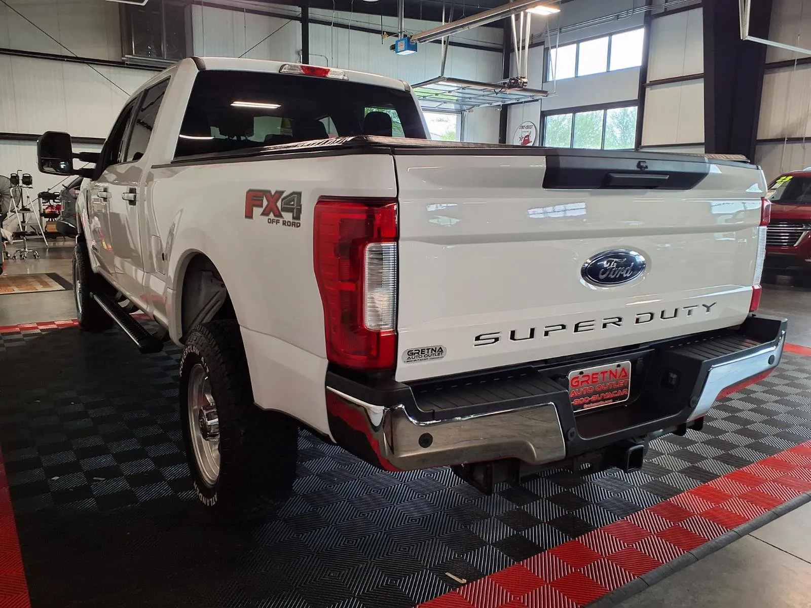 Ford F-250 photo 5