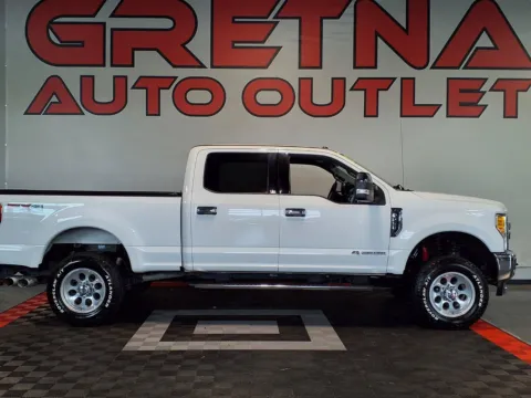 White 2017 Ford Super Duty F-250 SRW XLT for sale in Gretna, NE