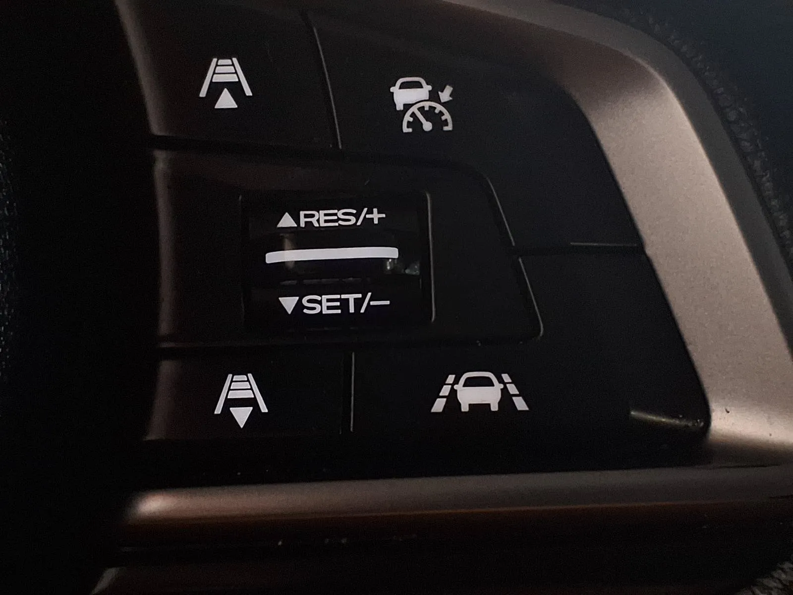 Subaru Ascent photo 28