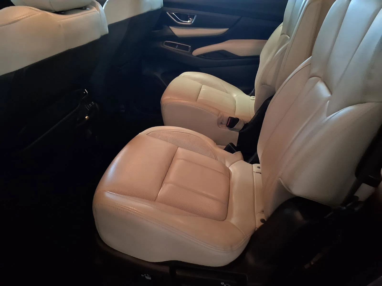 Subaru Ascent photo 15
