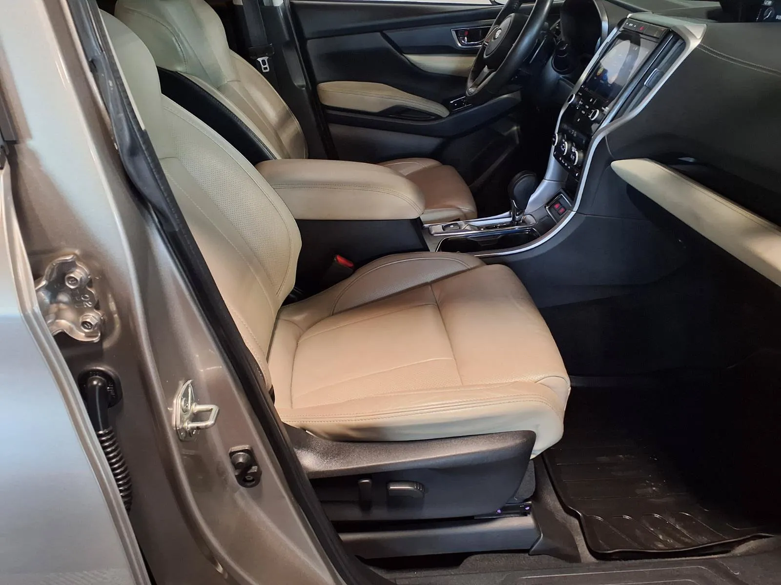 Subaru Ascent photo 13