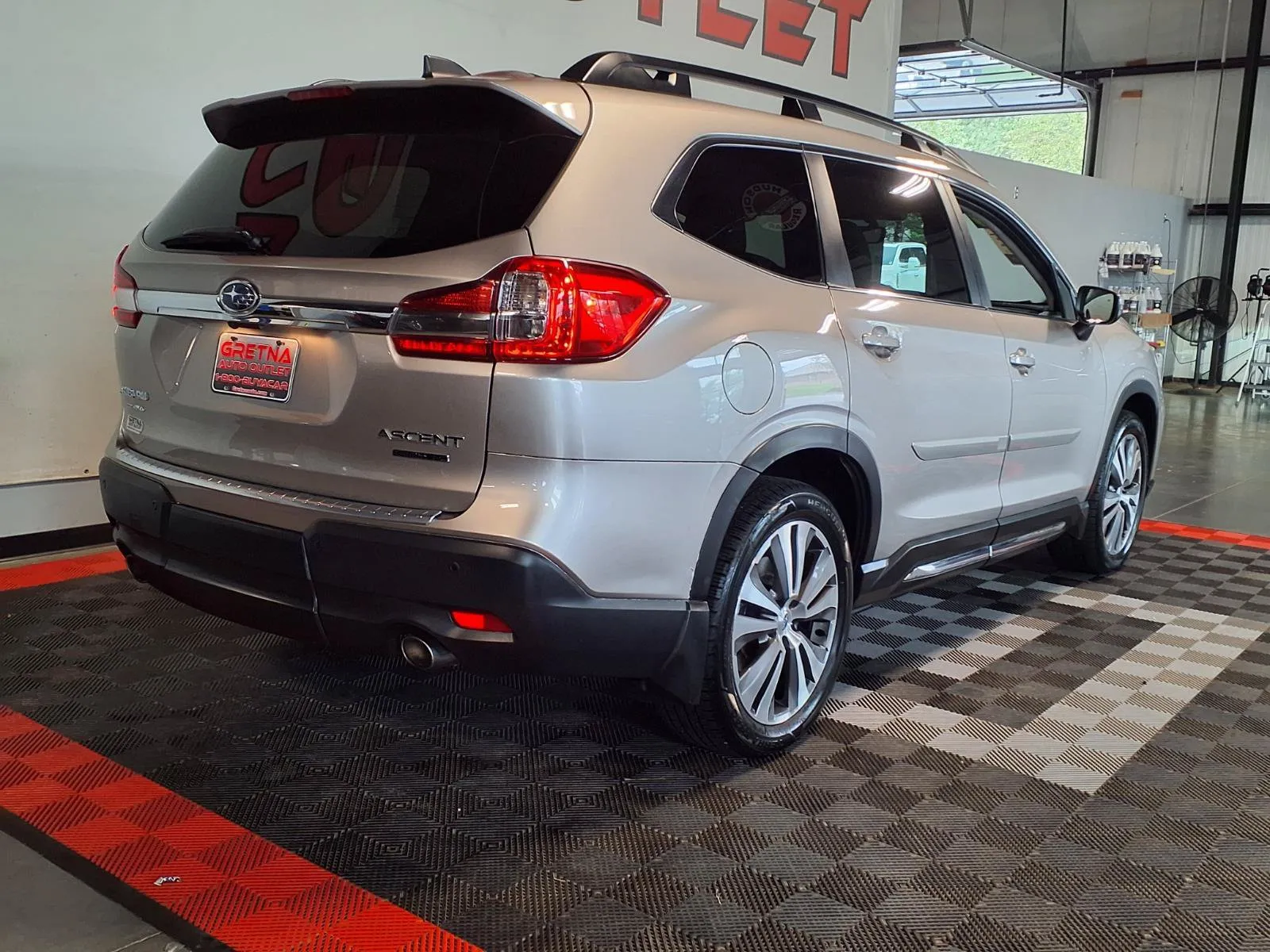 Subaru Ascent photo 9