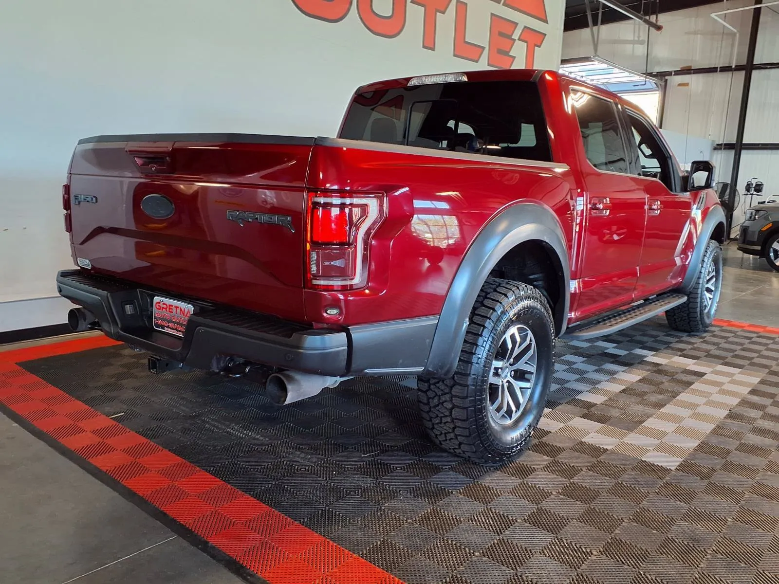 Ford F-150 photo 7