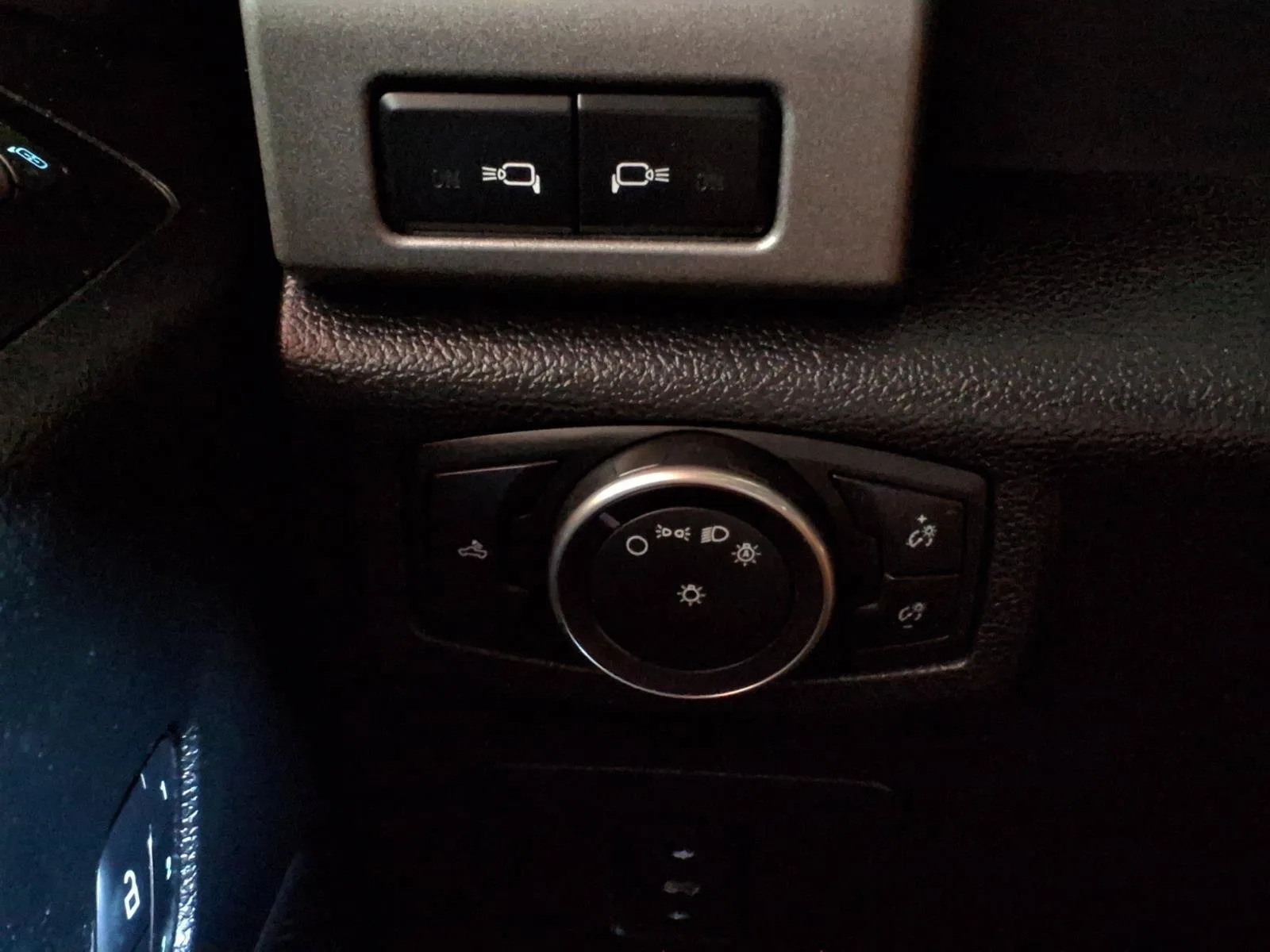Ford F-150 photo 31