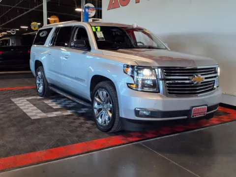 Photos of 2017 Chevrolet Suburban Premier for sale in Gretna, NE at Gretna Auto Outlet