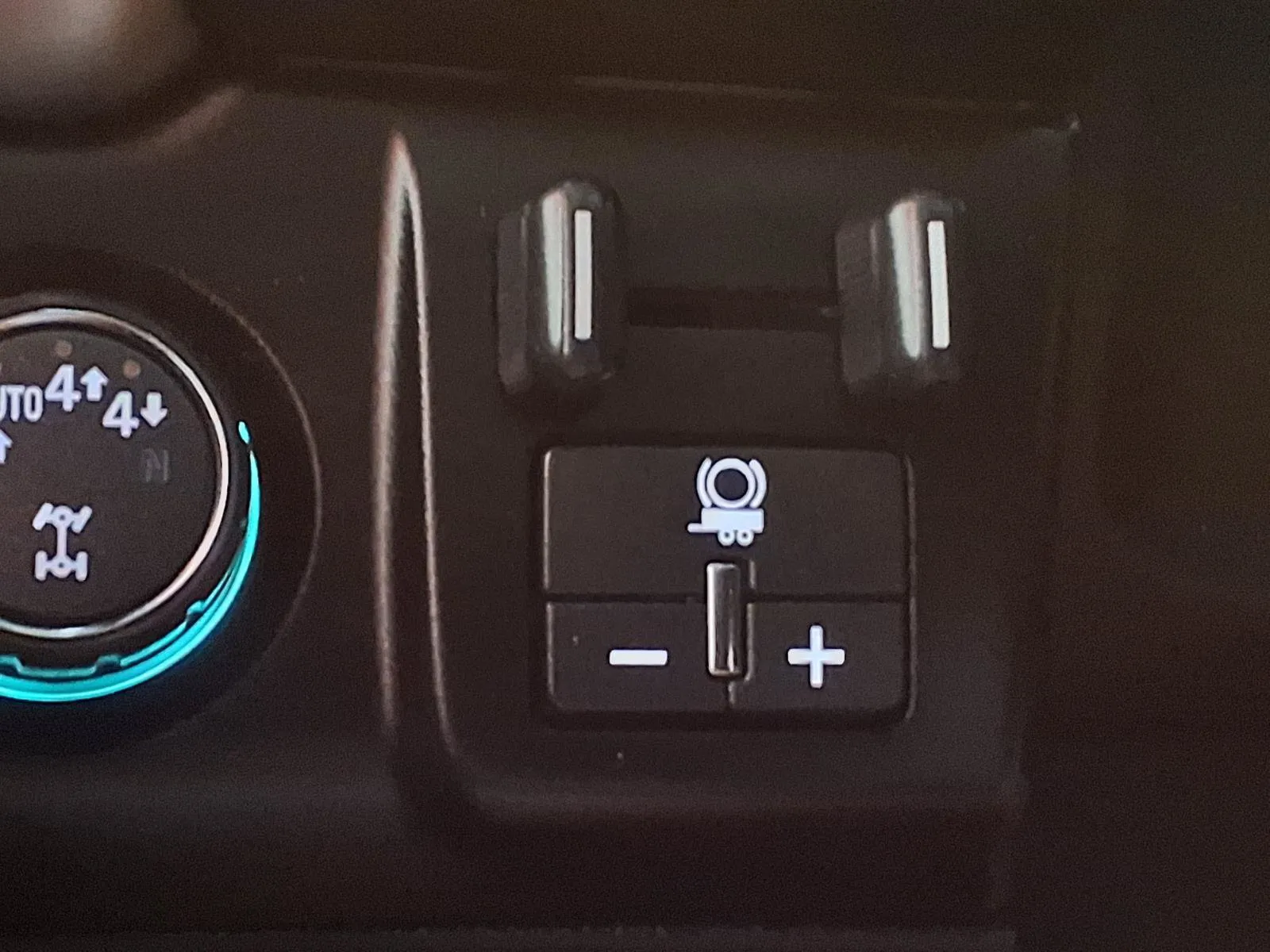 Chevrolet Suburban photo 29