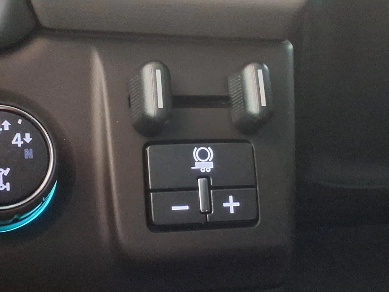 Chevrolet Suburban photo 29