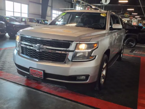 More photos of 2016 Chevrolet Suburban LT at Gretna Auto Outlet, NE
